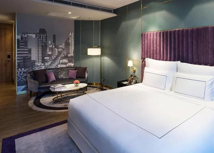 Muu Bangkok, Small Luxury s Of The World